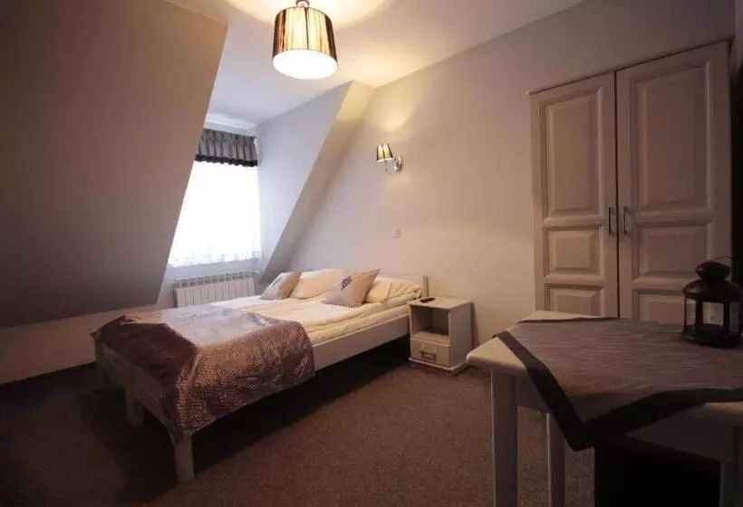 تختخواب و صبحانه Dom Wypoczynkowy U Czerników