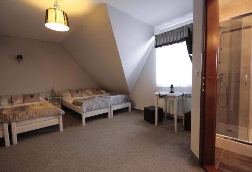 Aamiaismajoitus (B&B) Dom Wypoczynkowy U Czerników