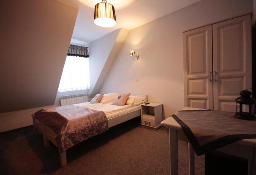 Aamiaismajoitus (B&B) Dom Wypoczynkowy U Czerników