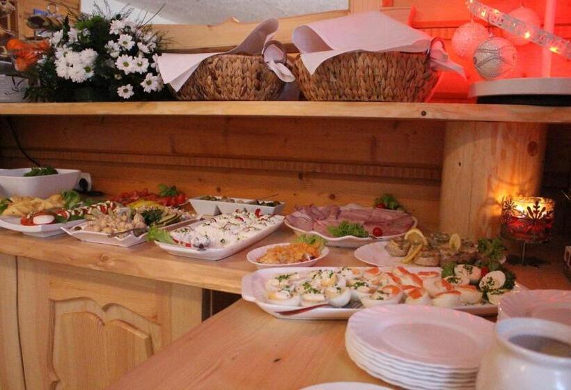 Aamiaismajoitus (B&B) Dom Wypoczynkowy U Czerników