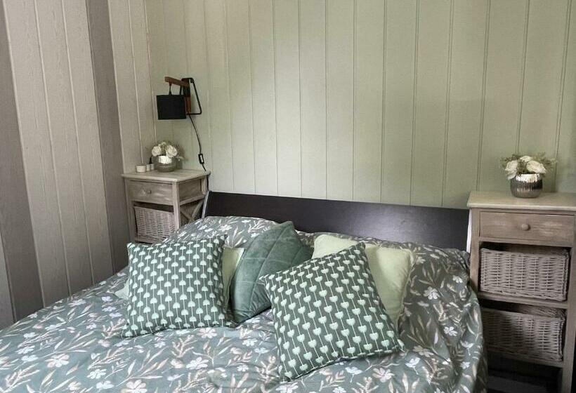 مبيت وإفطار L Escale Chambres D Hôtes Au Coeur De La Côte De Granit Rose