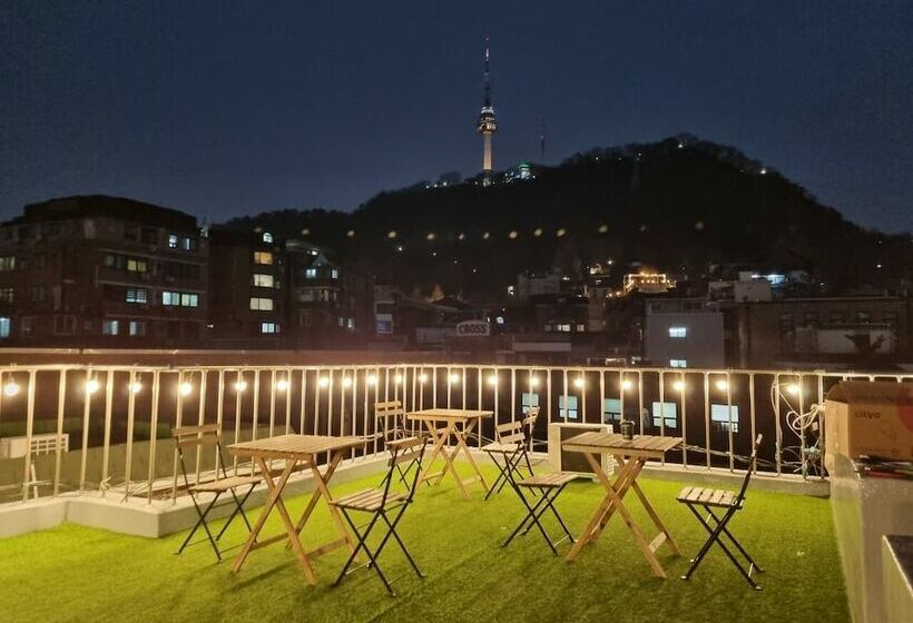 Hotel Cave Myeongdong