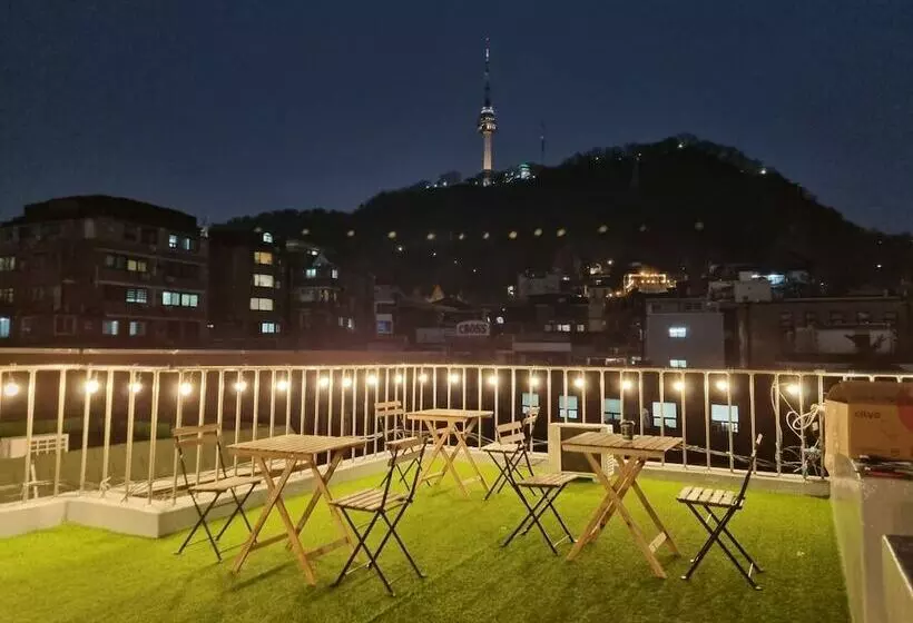 هتل Cave Myeongdong
