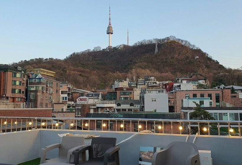 Hotel Cave Myeongdong