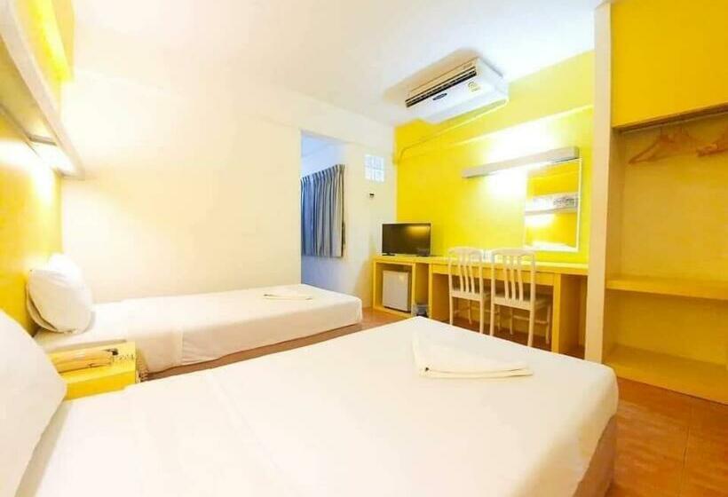 בית מלון כפרי Bj City