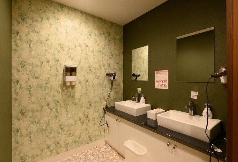 Hotel Tabist Capsule Inn Kasakake