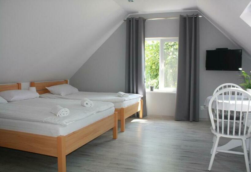 호텔 Kama Pokoje Gościnne