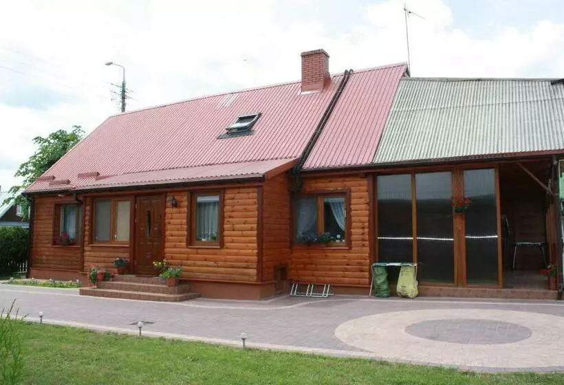 Hotelli Kama Pokoje Gościnne
