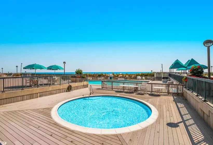 Hotelli Sea Colony  14001 Tall Pines