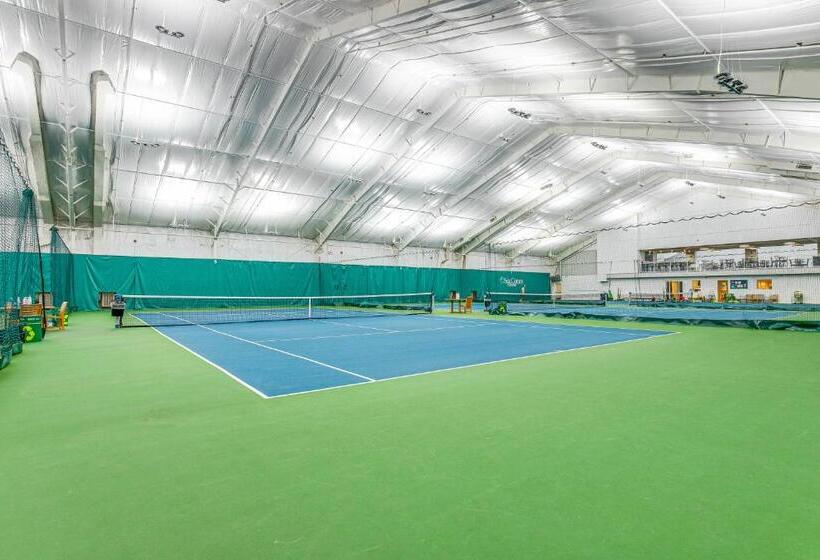 هتل Sea Colony  14001 Tall Pines