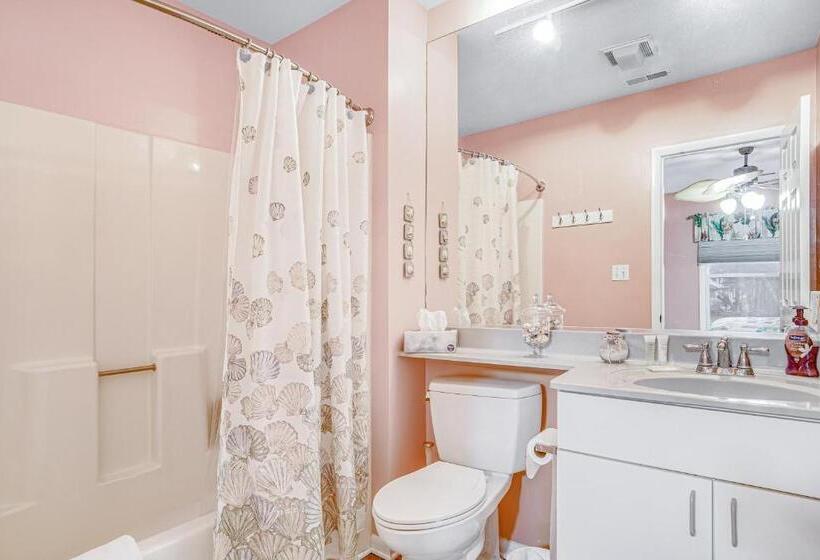 هتل Sea Colony  14001 Tall Pines