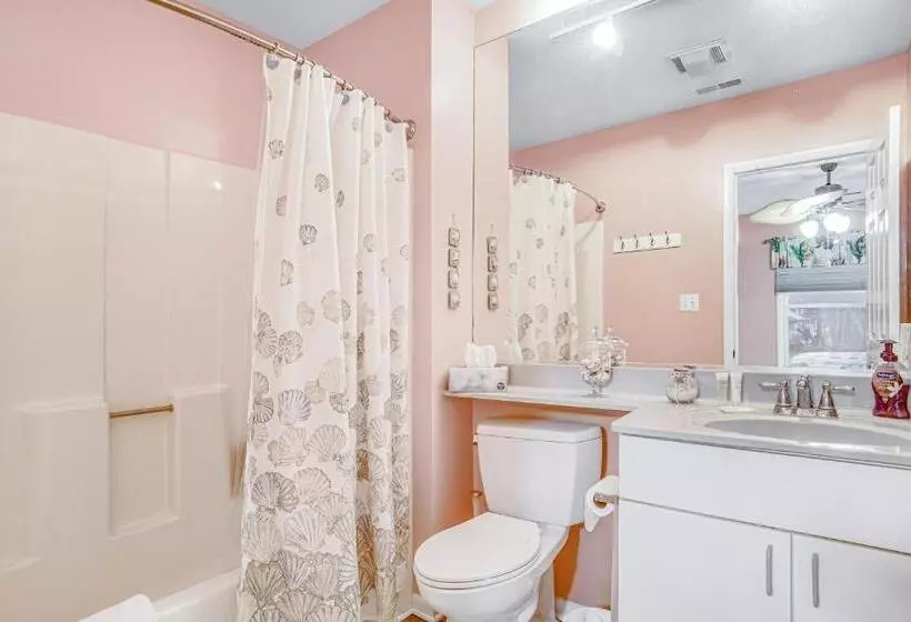 Hotelli Sea Colony  14001 Tall Pines