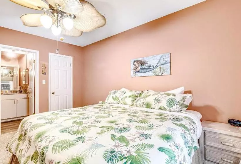 Hotelli Sea Colony  14001 Tall Pines