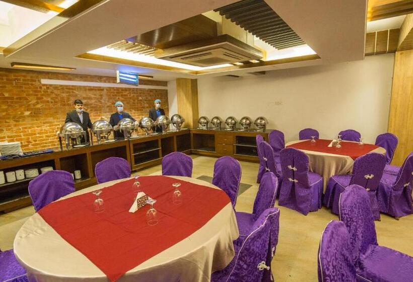 Shaira Garden Hotel & Resorts