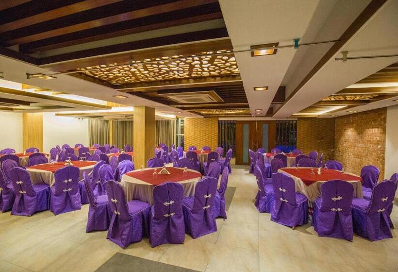 Shaira Garden Hotel & Resorts