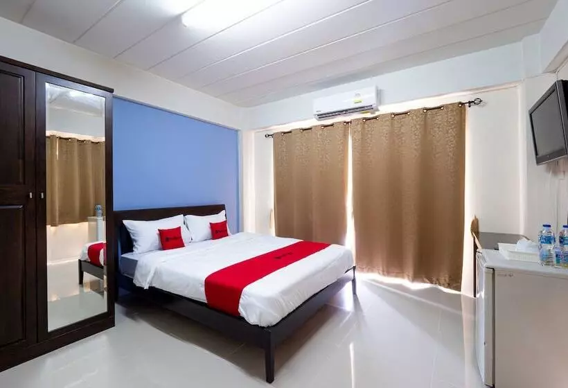 Hotelli Si Fah At Bangsaen