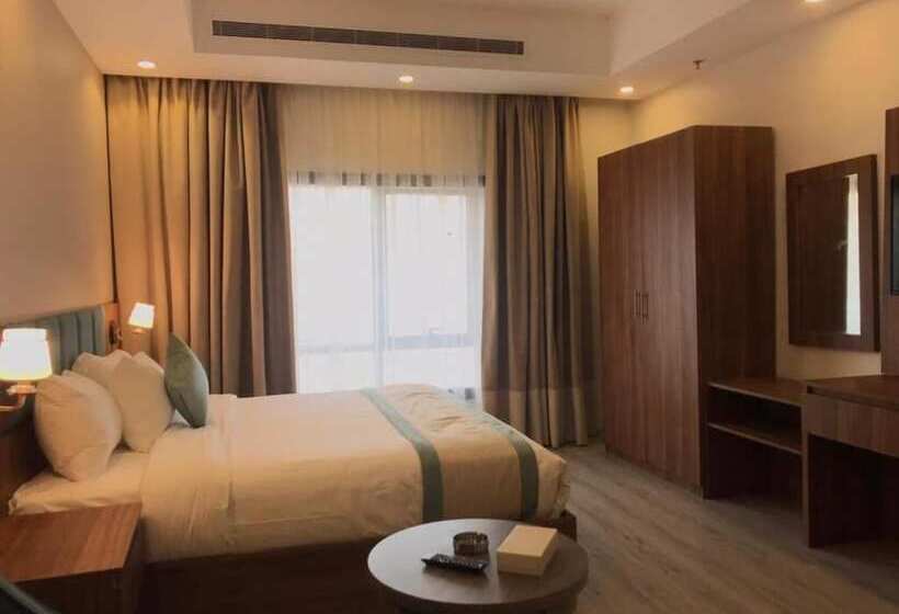 ホテル Tu Jardin Al Marwa