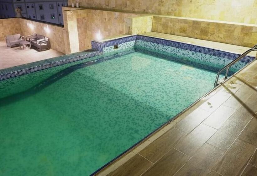 ホテル Tu Jardin Al Marwa