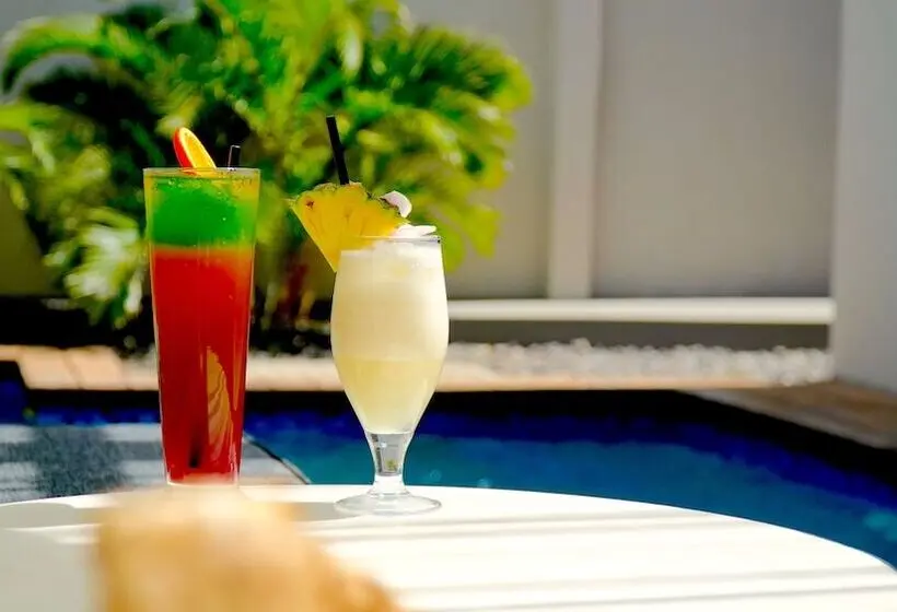 هتل Wonders Beach Boutique