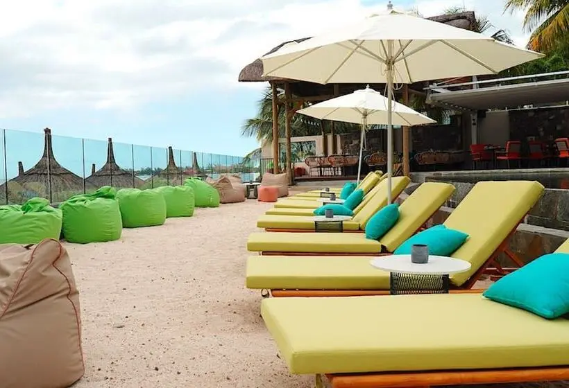 هتل Wonders Beach Boutique