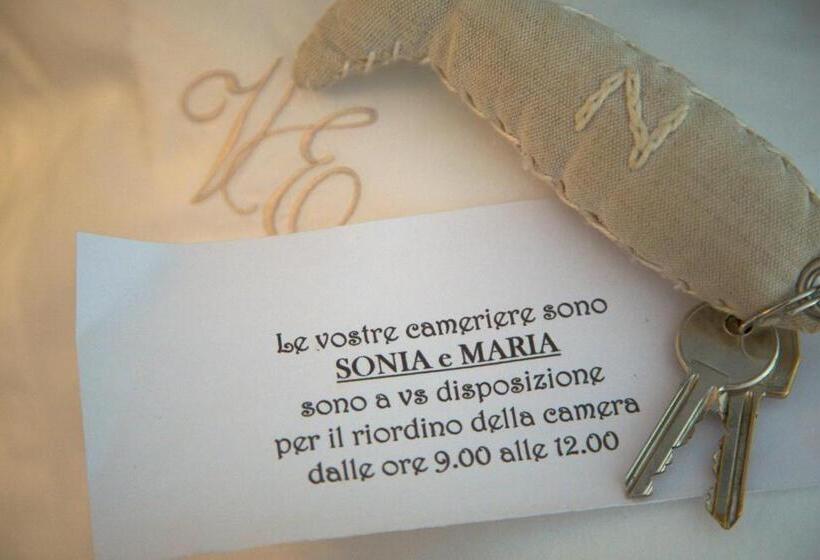 ペンション Villa Eva