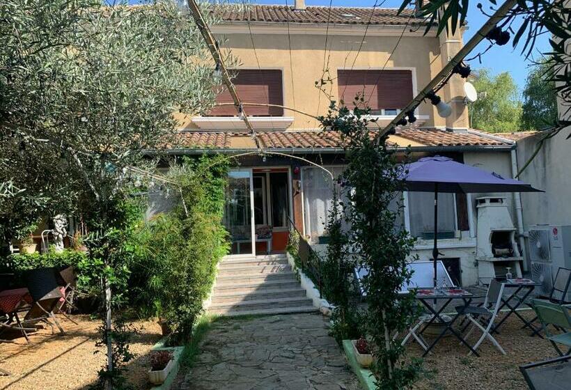 Bed and Breakfast Le Jardin D Inès