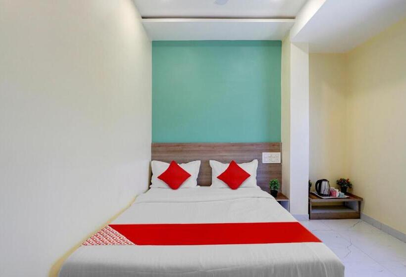 Flagship Hotel Royal Plus