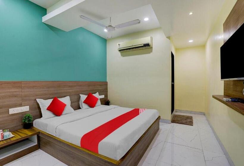 Flagship Hotel Royal Plus