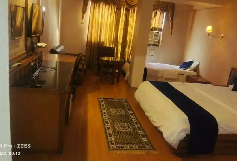 Hotelli Shiva S Regency