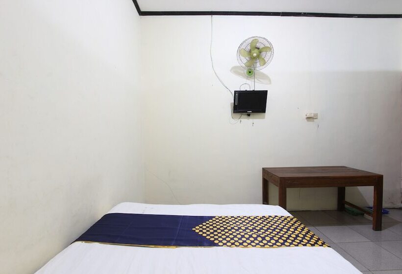 Hotel Spot On 92231 Penginapan Tanjung Alang Syariah