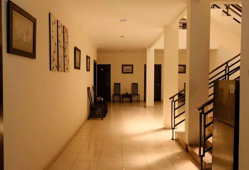 Hotel The Kirana Purnama Semarang