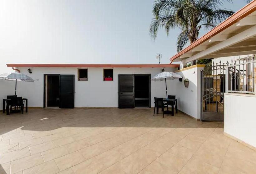 پانسیون Briciola S Rooms