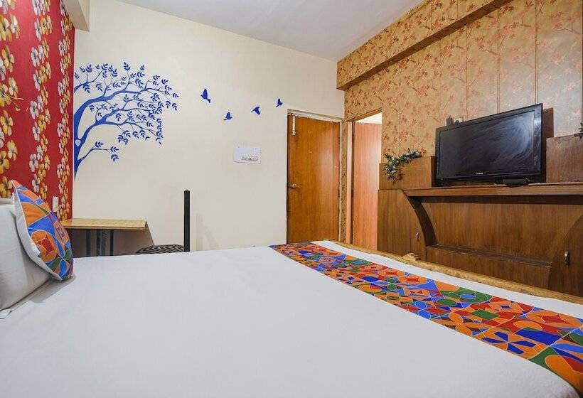 ペンション Fabhotel Maadhavam Residence