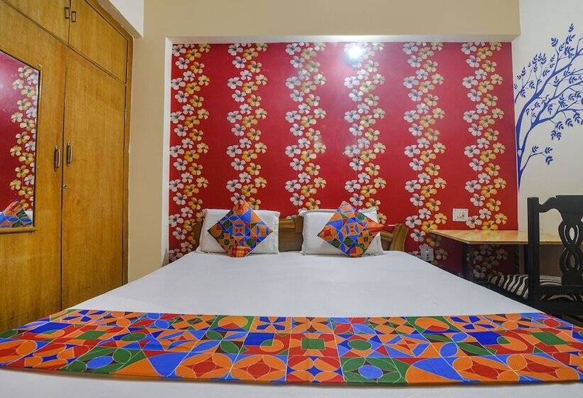 ペンション Fabhotel Maadhavam Residence