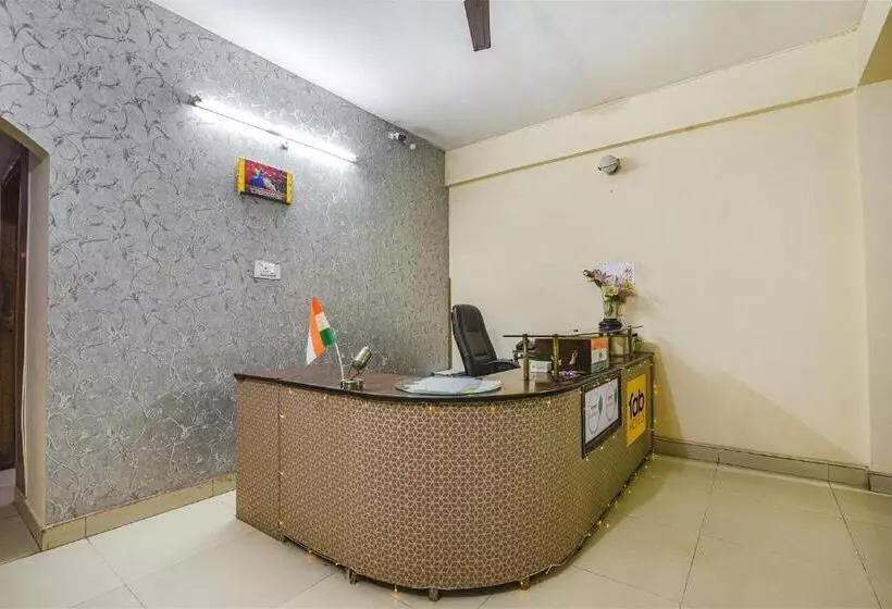 ペンション Fabhotel Maadhavam Residence