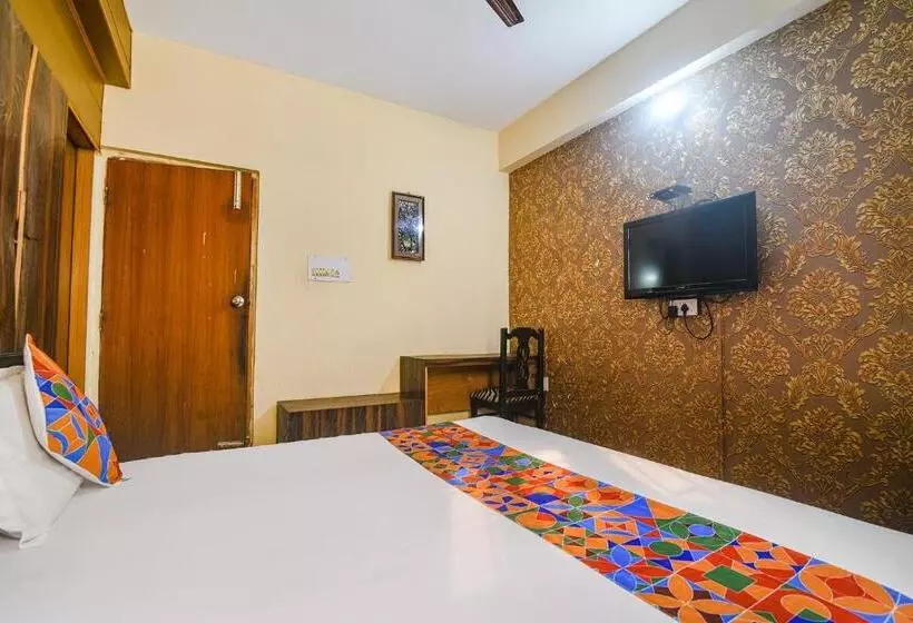 ペンション Fabhotel Maadhavam Residence