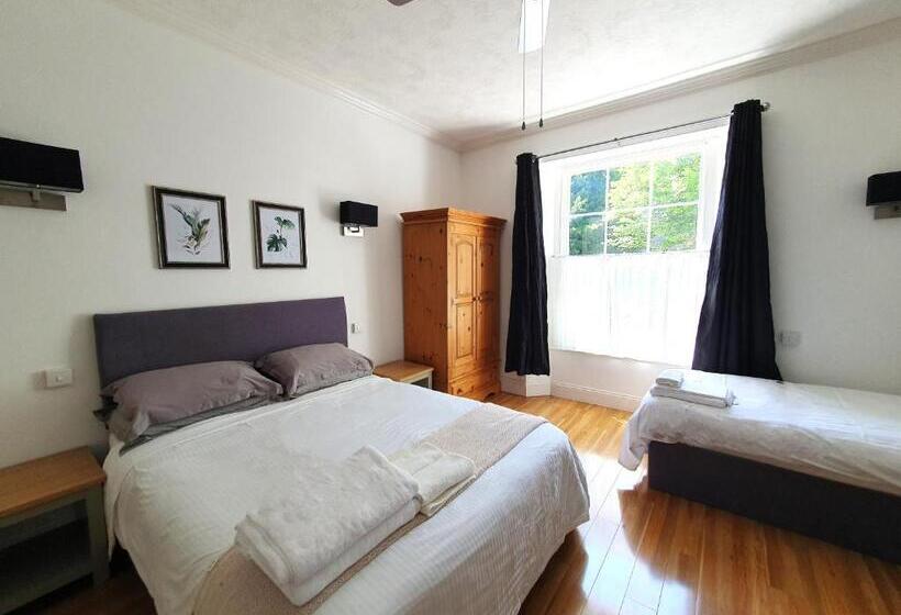 膳宿费 Midway Guest House