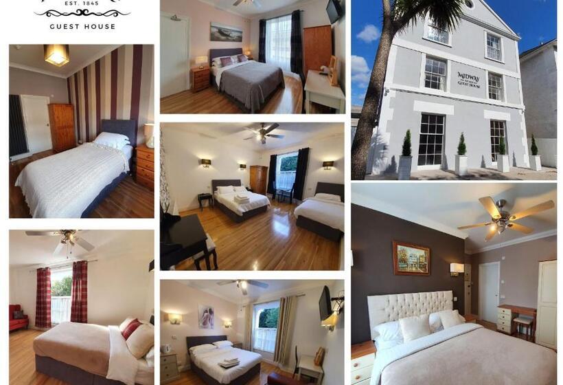 Пансион Midway Guest House