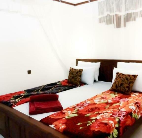 Pension Tea Pick View Ella