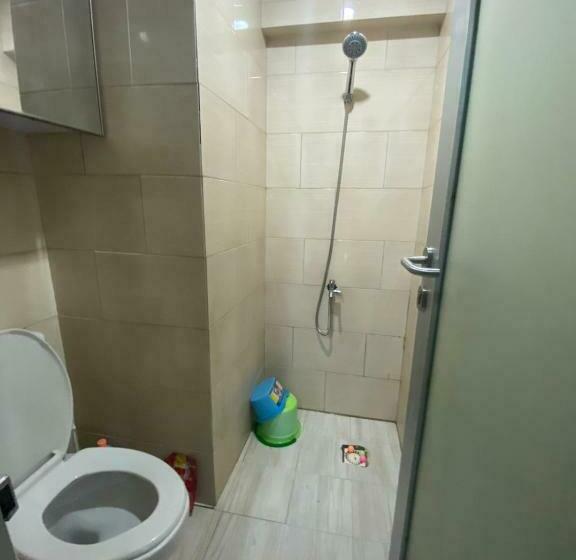 Comfortable Room By Hhh Property