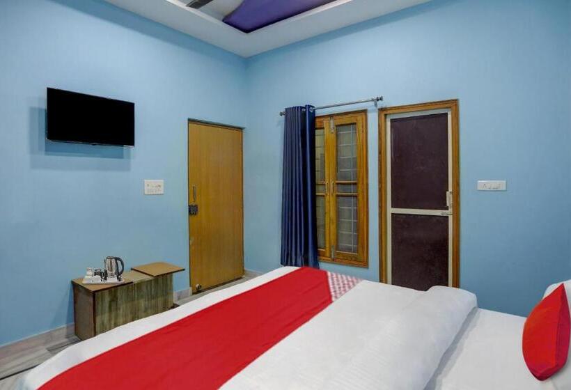 בית מלון כפרי Flagship D S Guest House Near Setelite Bus Stand