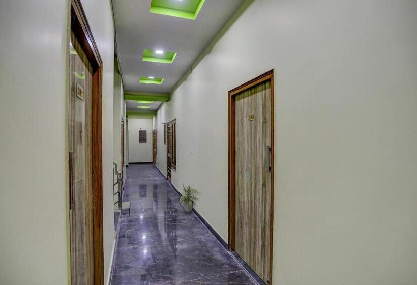 בית מלון כפרי Flagship D S Guest House Near Setelite Bus Stand