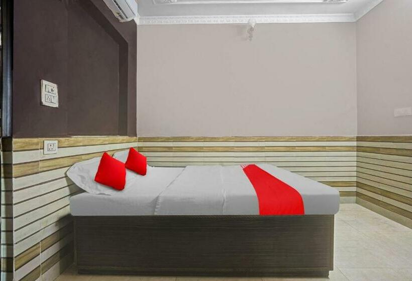 Hotel Flagship Delight