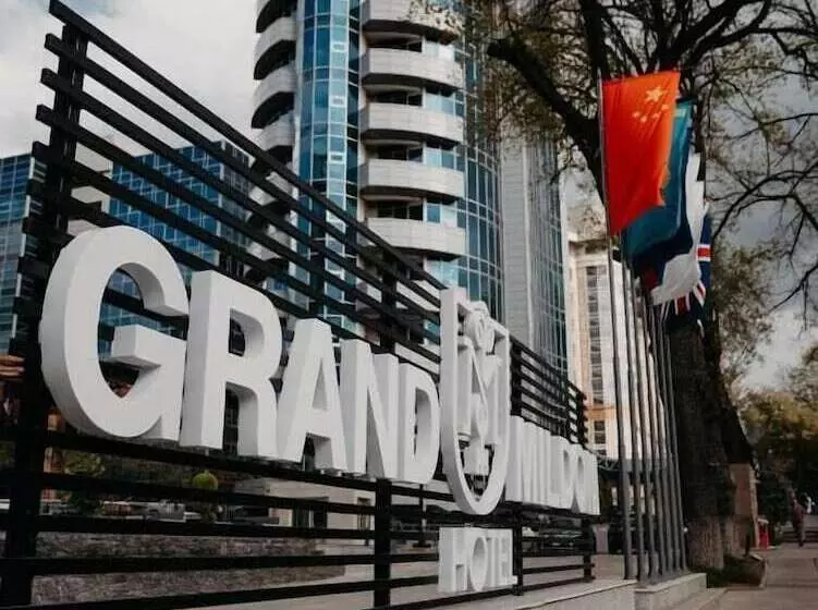 هتل Grand Mildom
