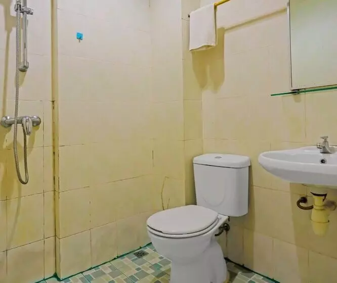 ホテル Oyo 92195 Pelangi House 789 Syariah