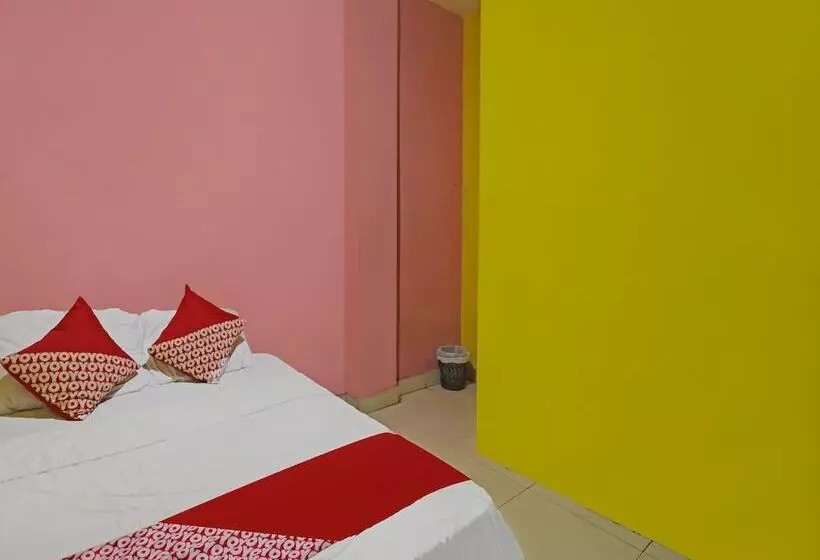 ホテル Oyo 92195 Pelangi House 789 Syariah