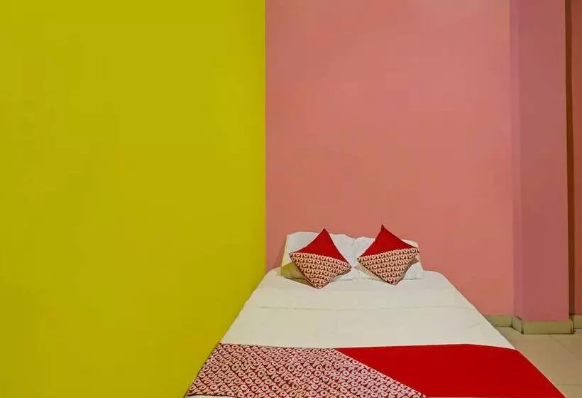 ホテル Oyo 92195 Pelangi House 789 Syariah