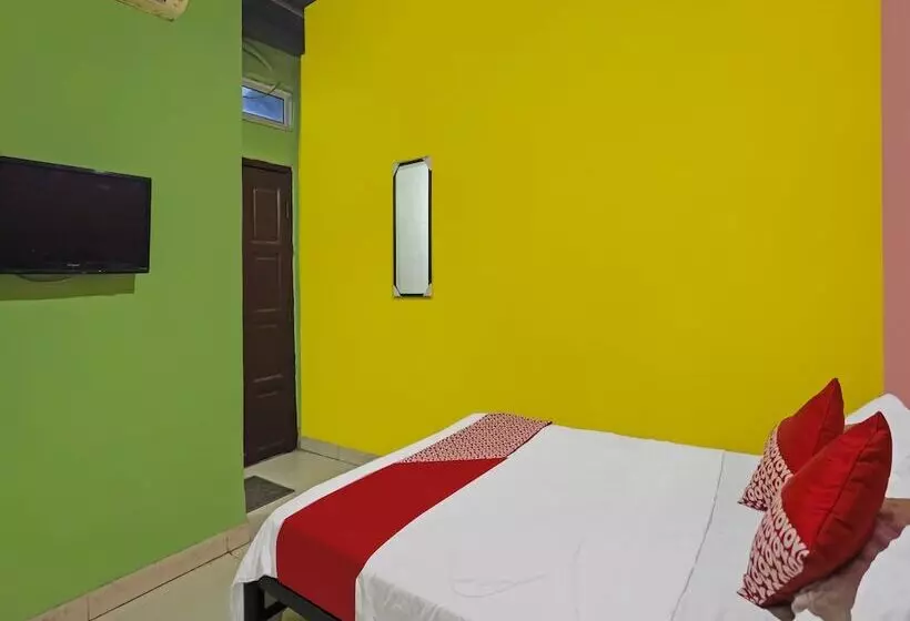 ホテル Oyo 92195 Pelangi House 789 Syariah
