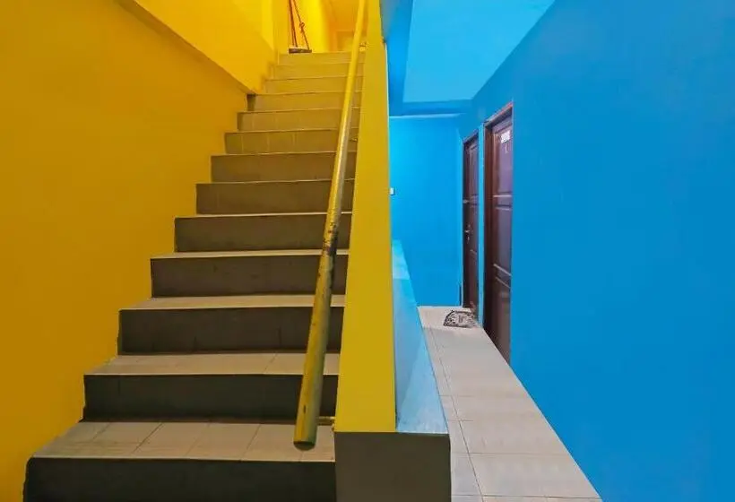 ホテル Oyo 92195 Pelangi House 789 Syariah