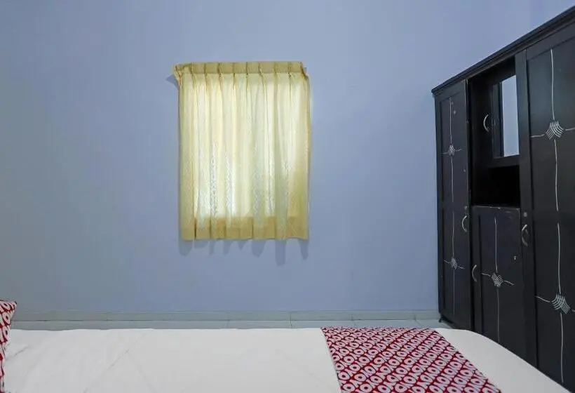 ホテル Oyo 92195 Pelangi House 789 Syariah